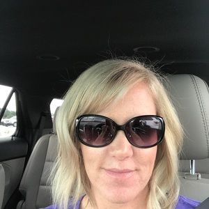 Meet your Posher, Kristina